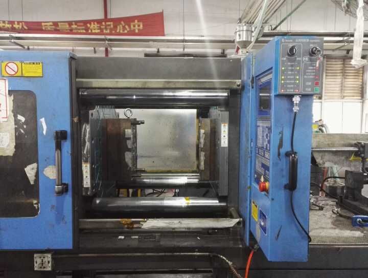 注塑機快速換模系統(tǒng)現場安裝調試